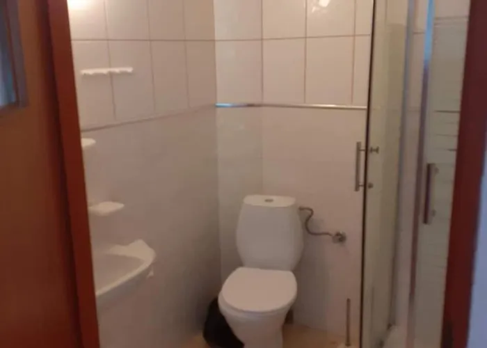 Pensión W Sosnach C Dziwnówek